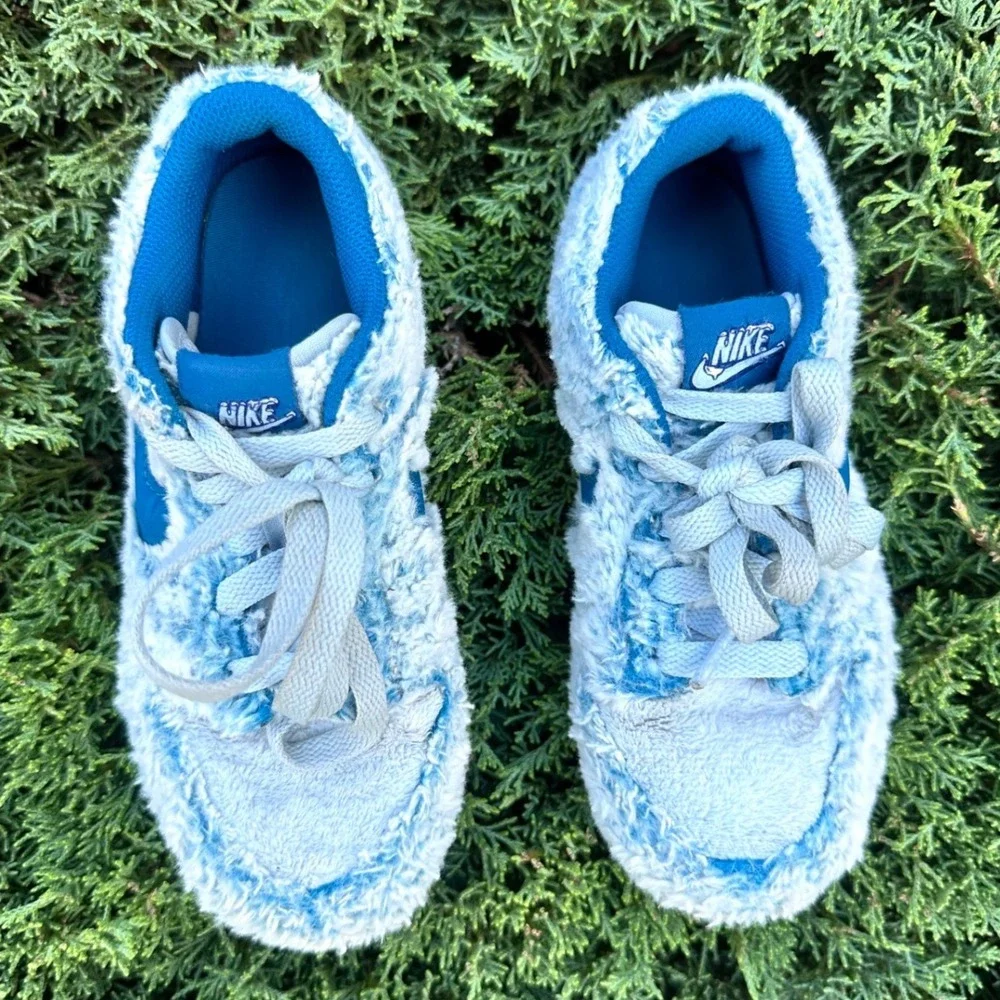 Nike Dunk Low Little Boys Sneakers Size 13 Celestine Blue Abominable Snowman